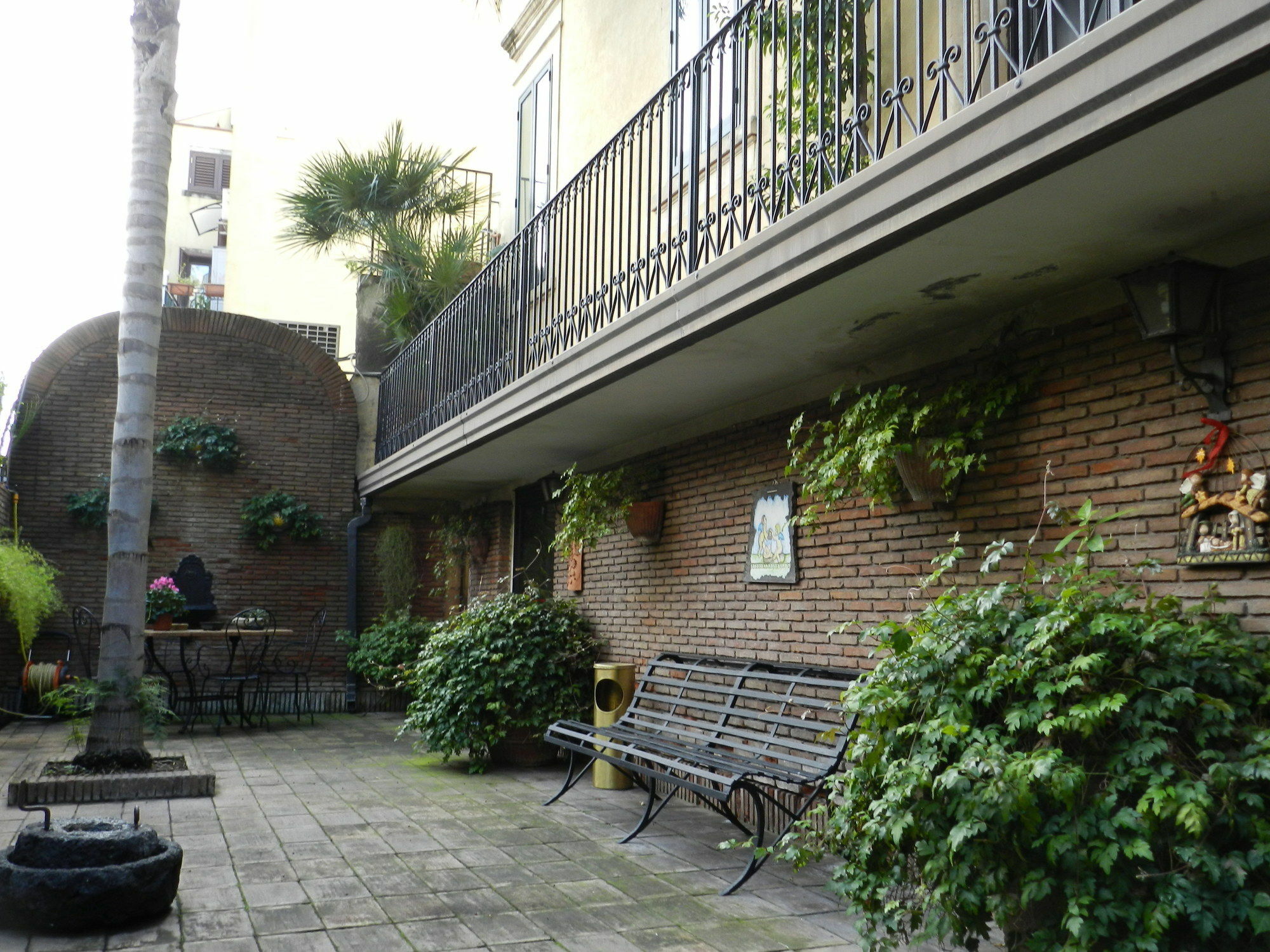 كاتانيا B&B La Vecchia Palma المظهر الخارجي الصورة